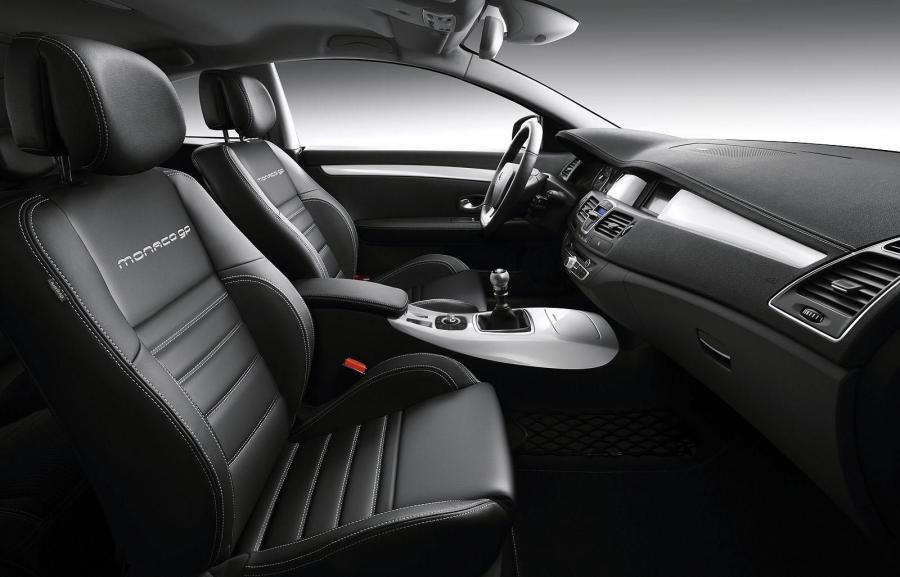  Renault Laguna Coupe 2012 года  (фото 5 из 17)